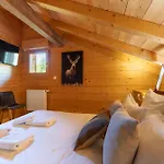 Des Cimes, Chaleureux Avec Jacuzzi Et Sauna Шале Жерарме