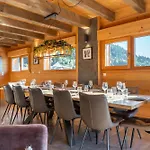 Des Cimes, Chaleureux Avec Jacuzzi Et Sauna Шале *