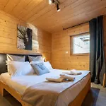 Шале Des Cimes, Chaleureux Avec Jacuzzi Et Sauna