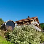 Des Cimes, Chaleureux Avec Jacuzzi Et Sauna