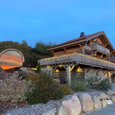 Alpehytte Des Cimes, Chaleureux Avec Jacuzzi Et Sauna *