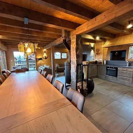 Des Cîmes, Chaleureux Avec Jacuzzi Et Sauna Chalet