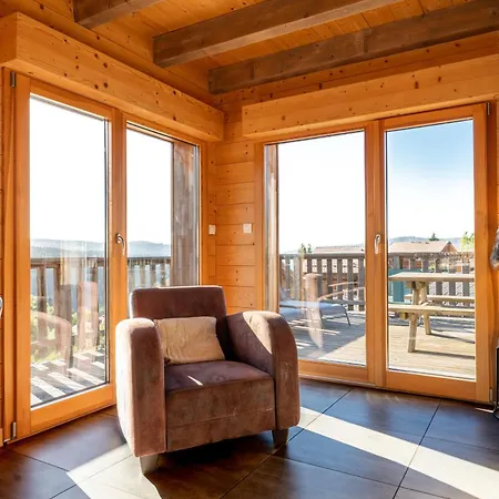 Chalet Des Cimes, Chaleureux Avec Jacuzzi Et Sauna