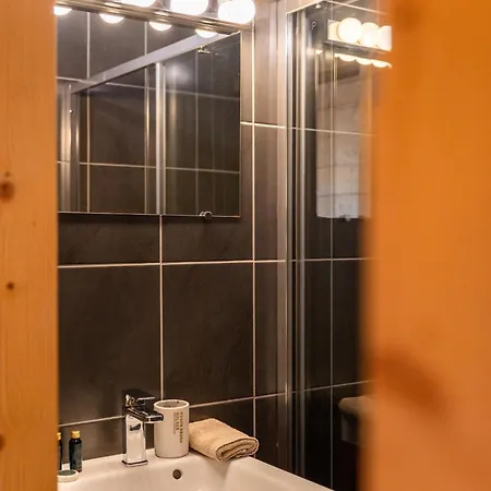 Dağ evi Des Cimes, Chaleureux Avec Jacuzzi Et Sauna Gérardmer