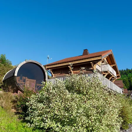 Des Cimes, Chaleureux Avec Jacuzzi Et Sauna
