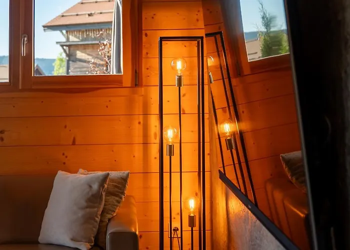 Chalet Des Cimes, Chaleureux Avec Jacuzzi Et Sauna