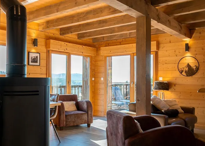 Des Cimes, Chaleureux Avec Jacuzzi Et Sauna Chalet