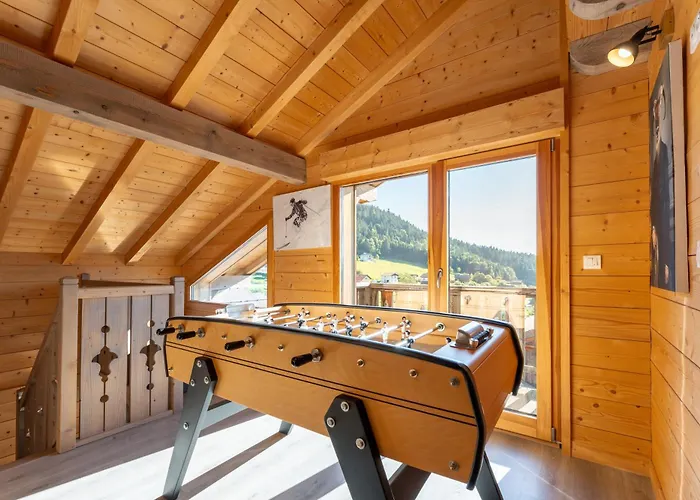 Des Cimes, Chaleureux Avec Jacuzzi Et Sauna *