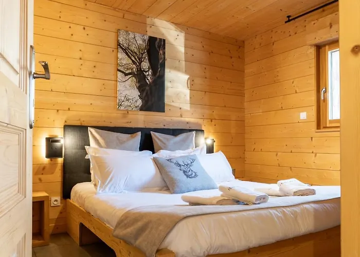 Des Cimes, Chaleureux Avec Jacuzzi Et Sauna Chalet