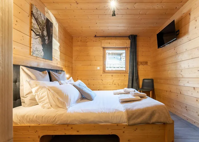 Des Cimes, Chaleureux Avec Jacuzzi Et Sauna Chalet *