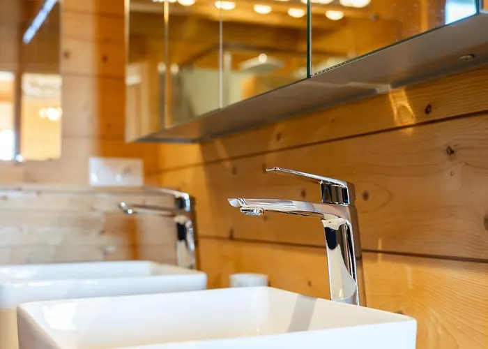 Des Cimes, Chaleureux Avec Jacuzzi Et Sauna