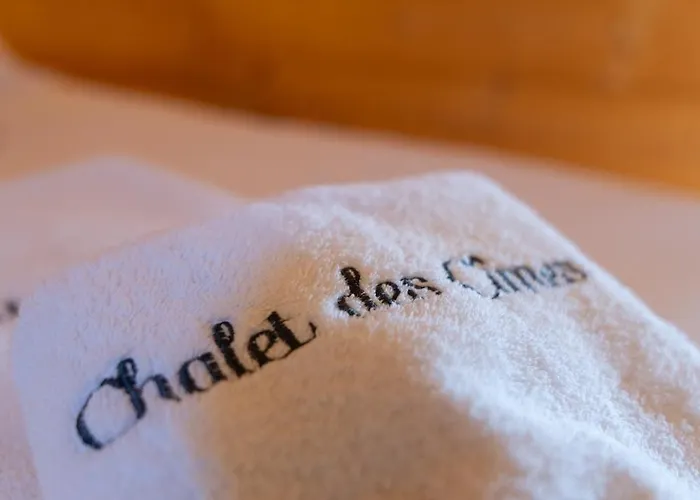 Des Cimes, Chaleureux Avec Jacuzzi Et Sauna *