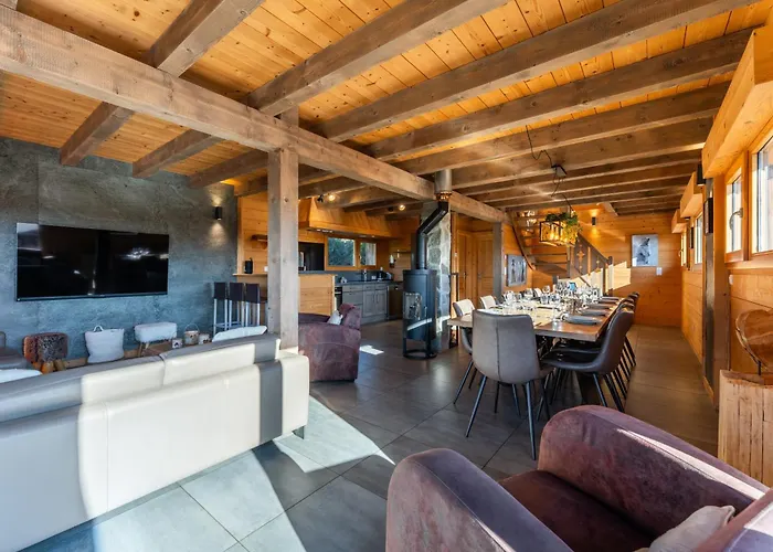 Chalet Des Cimes, Chaleureux Avec Jacuzzi Et Sauna