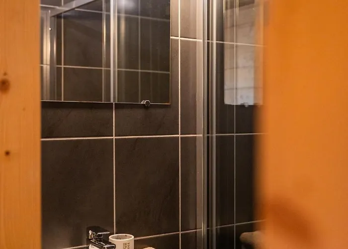 Chalet Des Cimes, Chaleureux Avec Jacuzzi Et Sauna Gerardmer